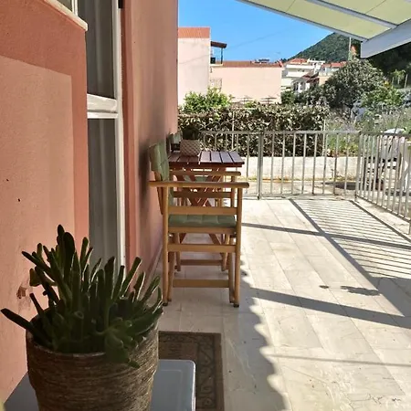 Matina's Διαμέρισμα Πόρος